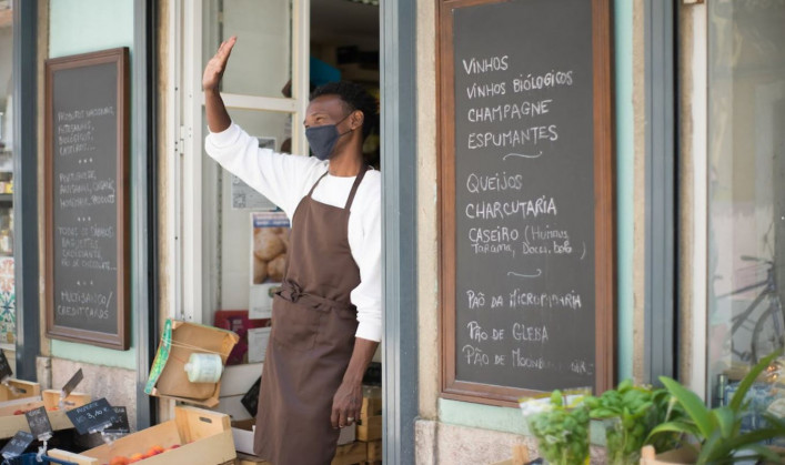 Digital Ways To Increase Foot Traffic To Your Physical Store