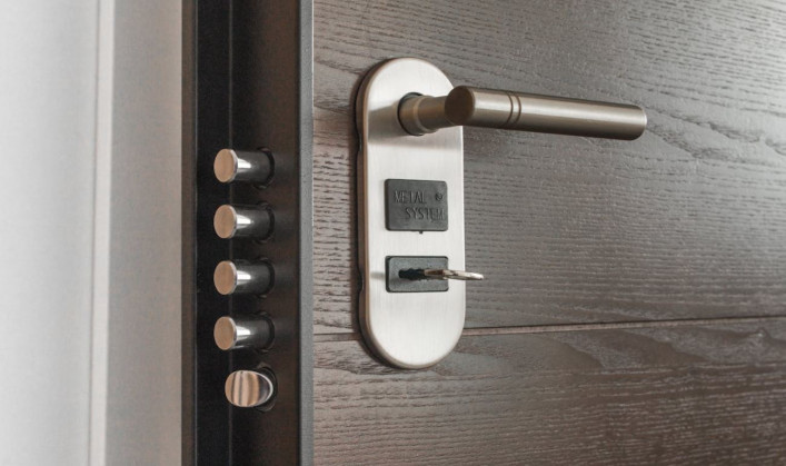 4 Ways to Keep Your Business Building Protected At All Times