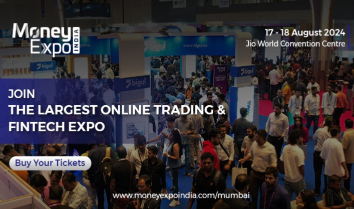 Gathering of 15000 Stock Traders & Investors  in Mumbai